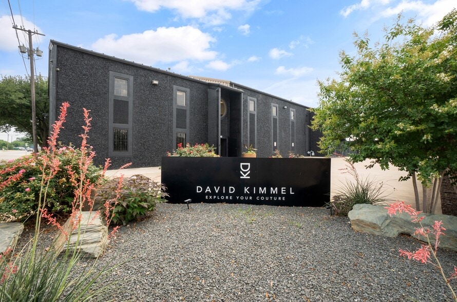 3500 Easy St, Dallas, TX for sale - Building Photo - Image 3 of 35