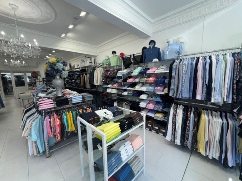 14 Station Para, Barnet for lease - Building Photo - Image 2 of 8