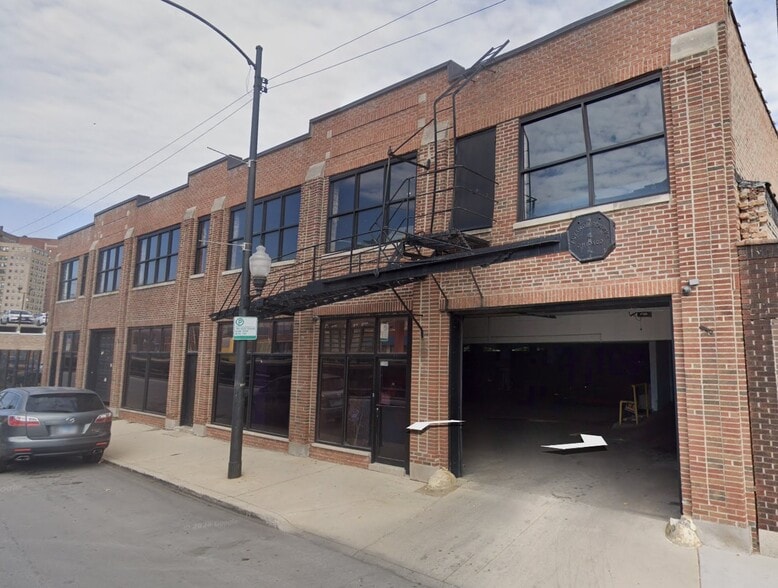 7139 S Exchange Ave, Chicago, IL for sale - Primary Photo - Image 1 of 7