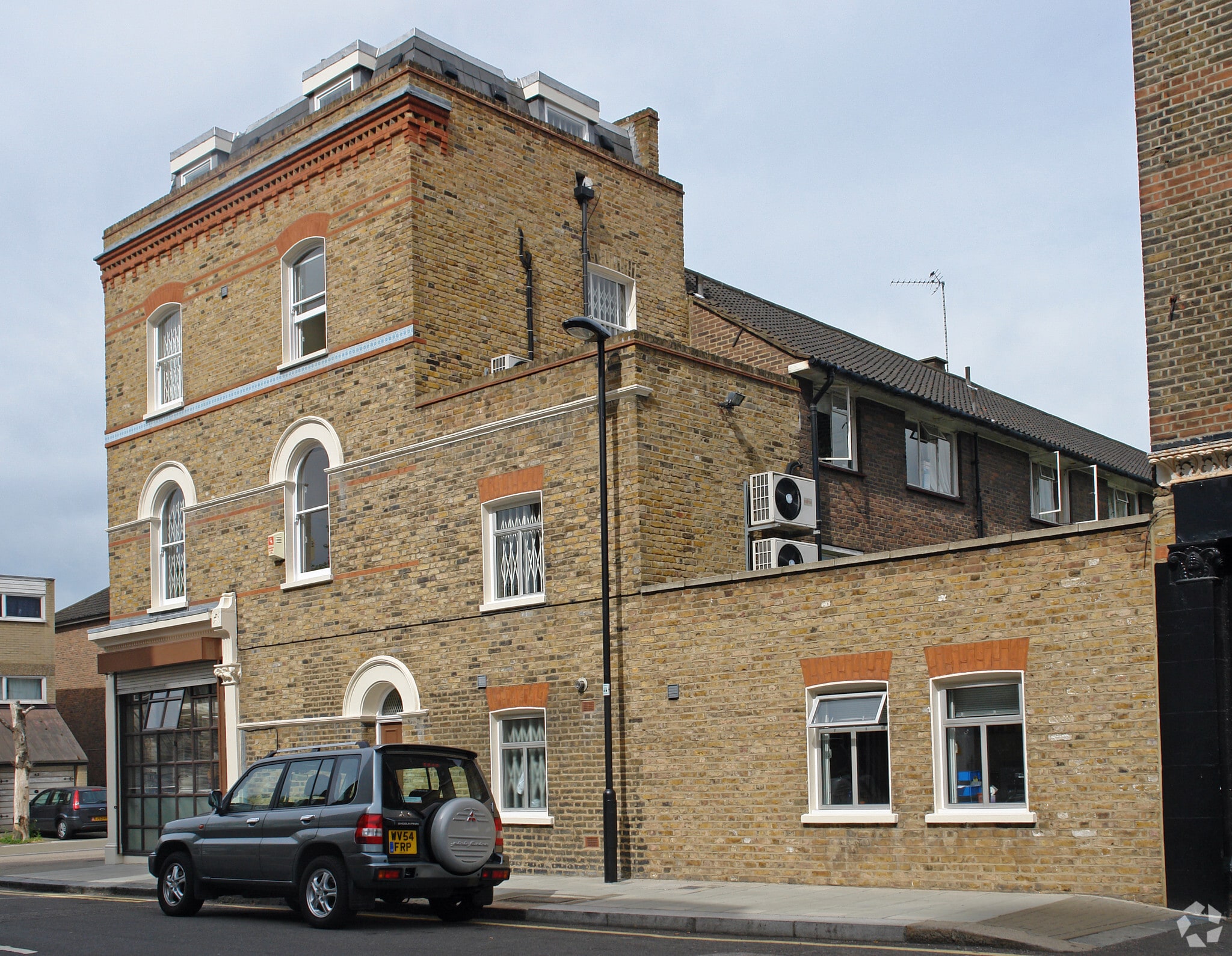 41 Reedworth St, London for lease Primary Photo- Image 1 of 2