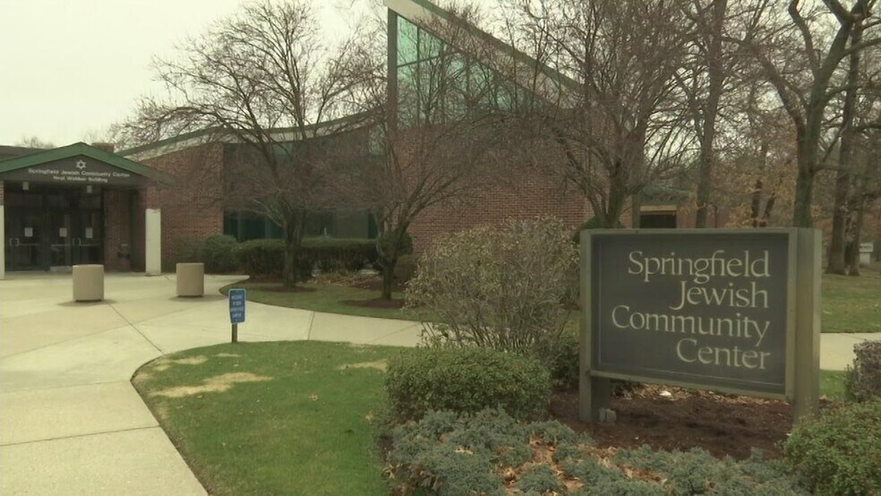 1160 Dickinson St, Springfield, MA à louer - Photo principale - Image 1 de 4