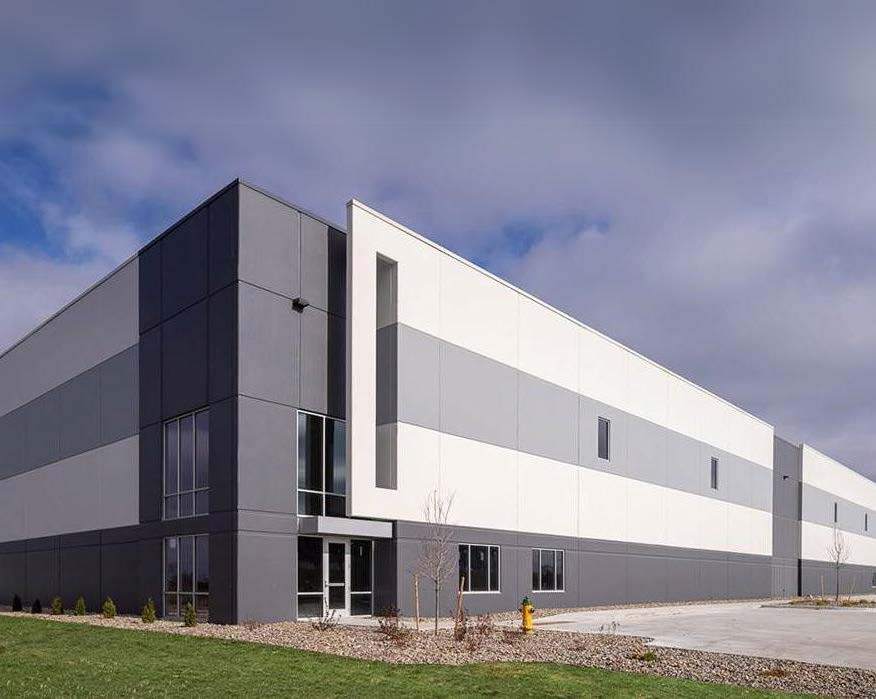 Bondurant Logistics Park portefeuille de 3 propriétés à vendre sur LoopNet.ca Photo du bâtiment- Image 1 de 3