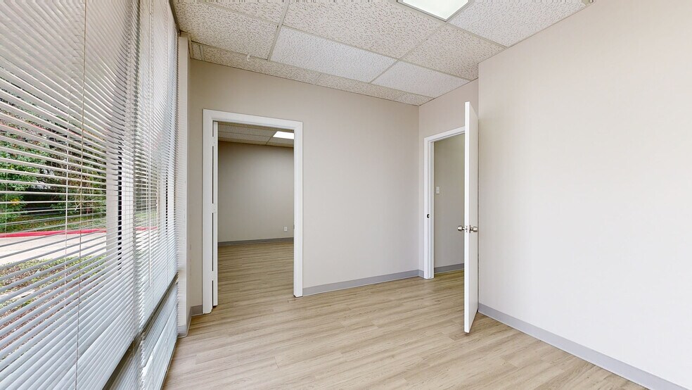 5151 Mitchelldale St, Houston, TX à louer - Numérisation 3D de Matterport - Image 3 de 22