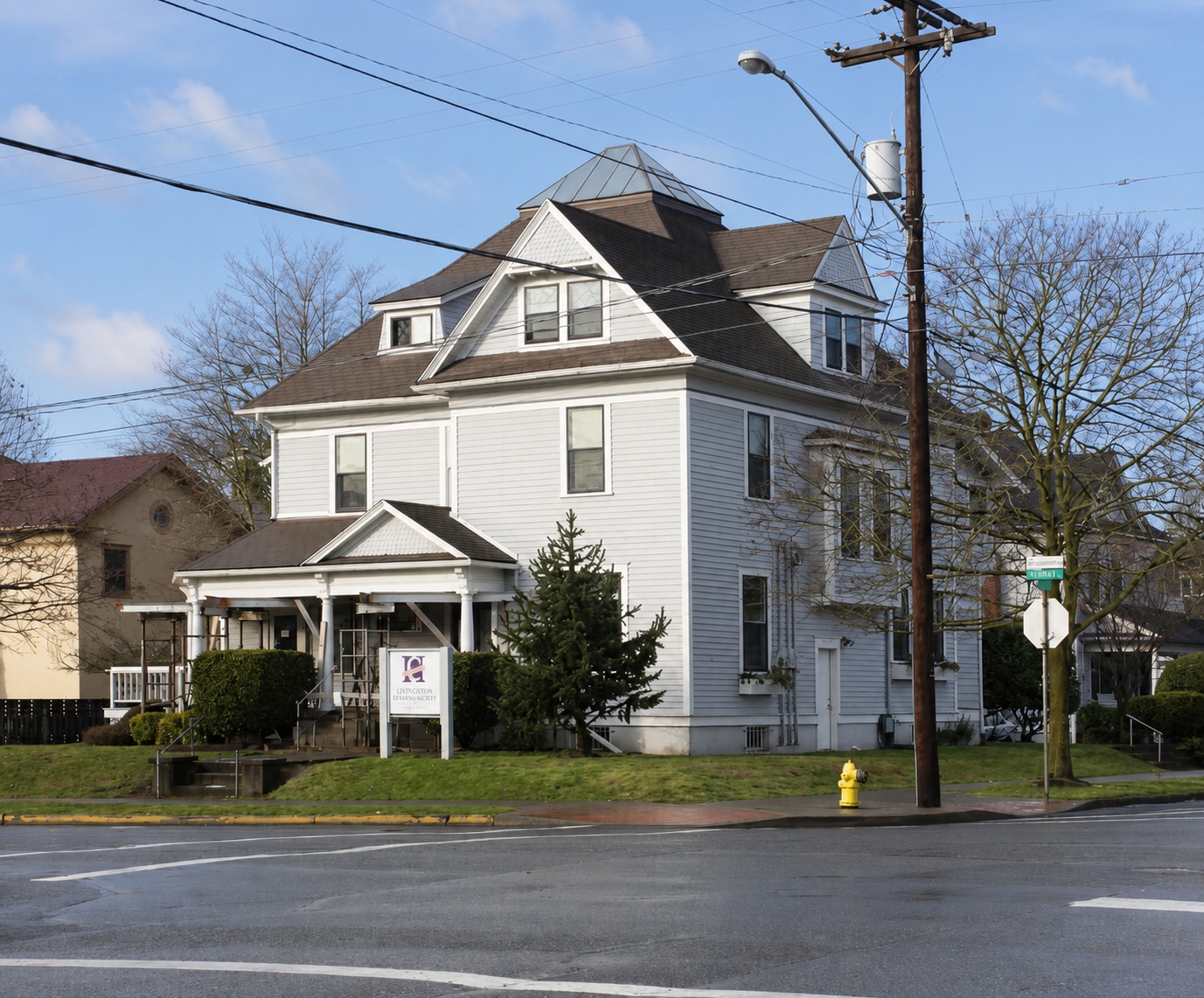 1112 Columbia St, Vancouver, WA for lease Building Photo- Image 1 of 14