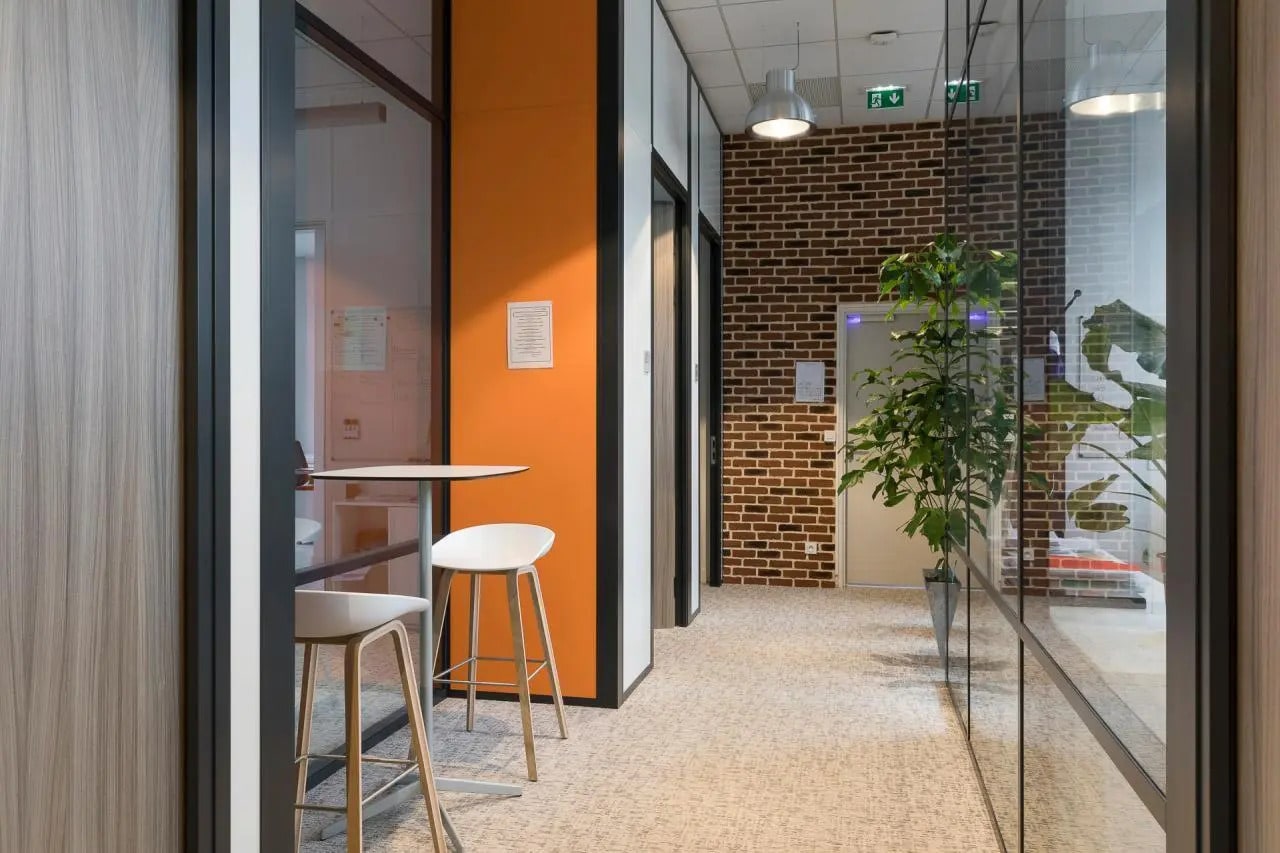 Office in Saint-Denis for lease Interior Photo- Image 1 of 14