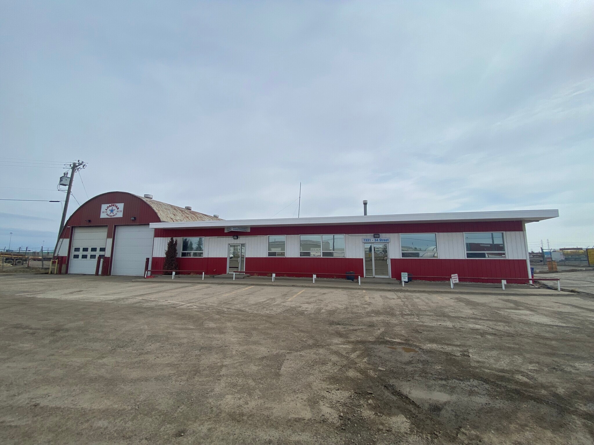 7331 34 St NW, Edmonton, AB à vendre Photo du bâtiment- Image 1 de 1
