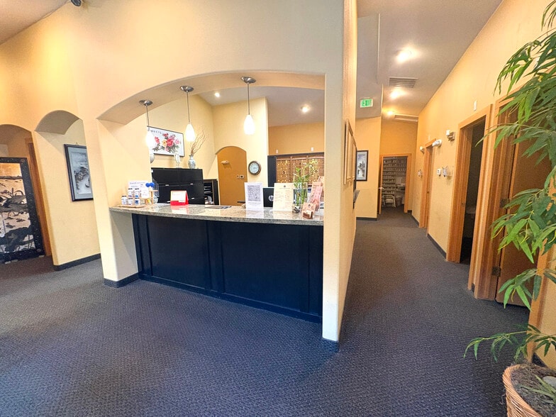 5 Cook St, Denver, CO for lease - Building Photo - Image 2 of 8