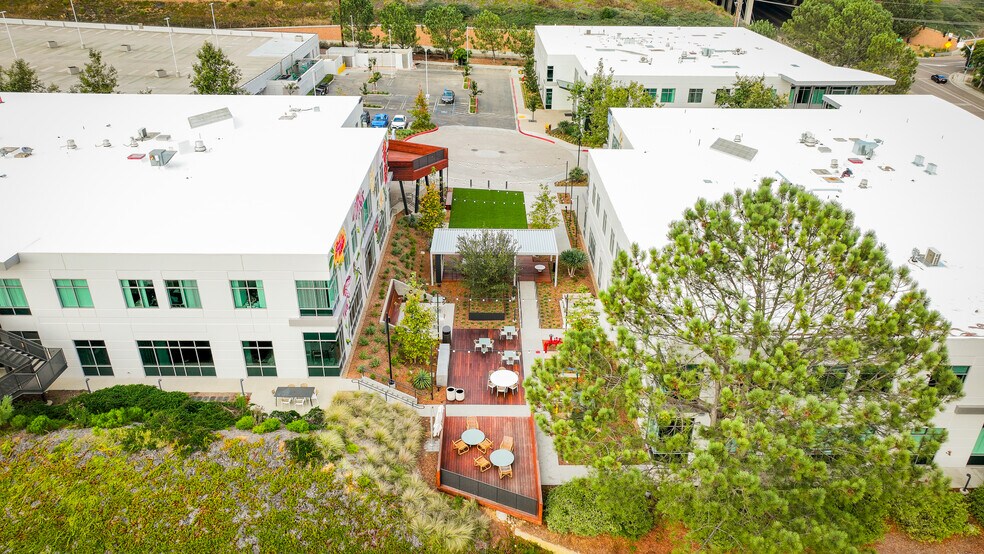 3398 Carmel Mountain Rd, San Diego, CA à louer - Photo du bâtiment - Image 3 de 14