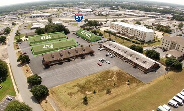4620 W Commercial Dr, North Little Rock, AR - Aerial  map view