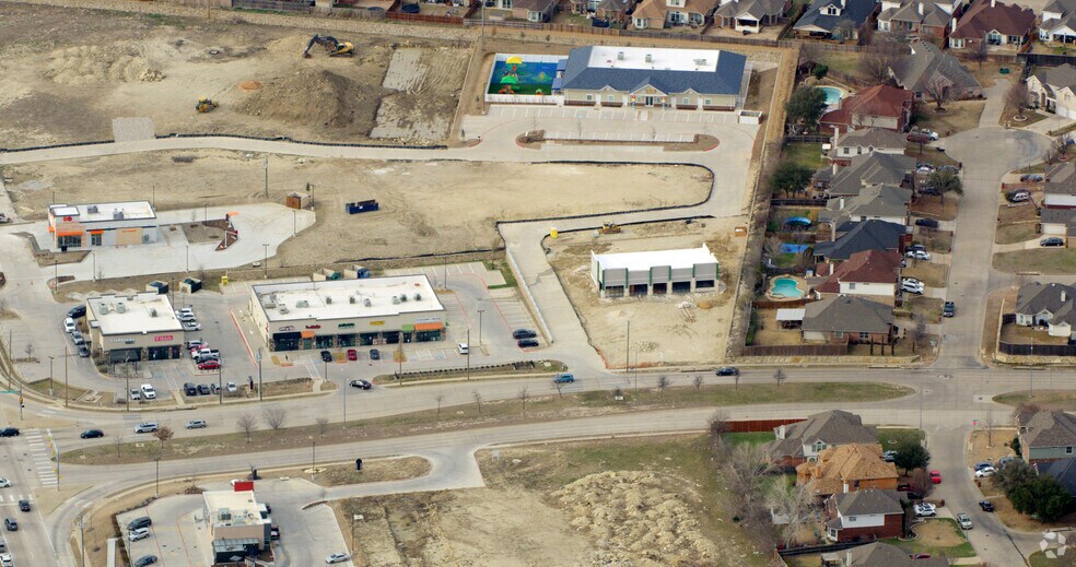 5250 Sycamore School Rd, Fort Worth, TX for lease - Building Photo - Image 3 of 3