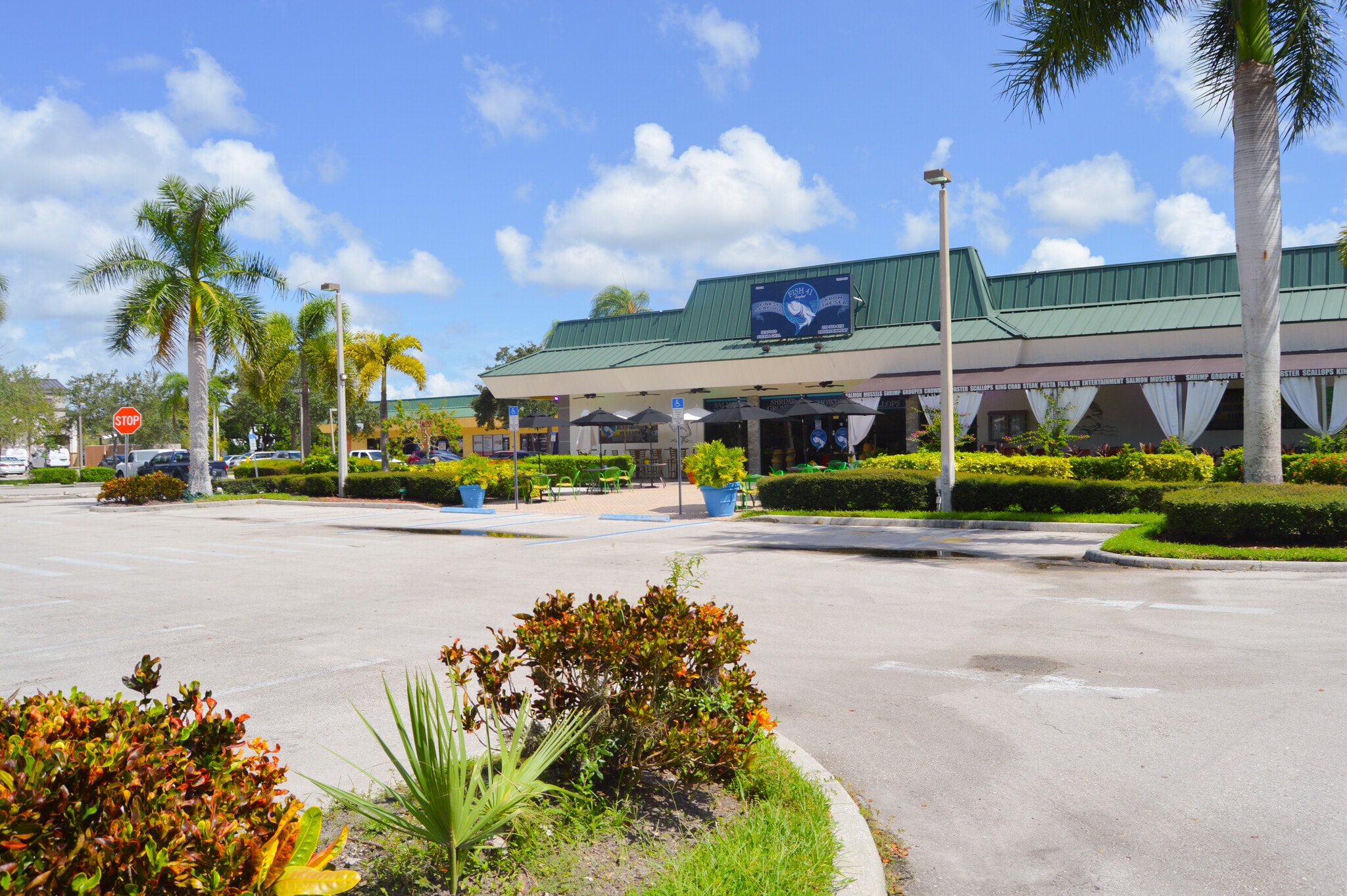 4205-4217 Tamiami Trl E, Naples, FL for lease Building Photo- Image 1 of 3