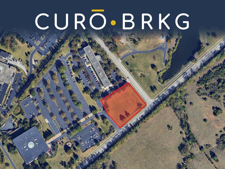 175 Yorkshire Blvd, Lexington, KY for sale - Building Photo - Image 1 of 2