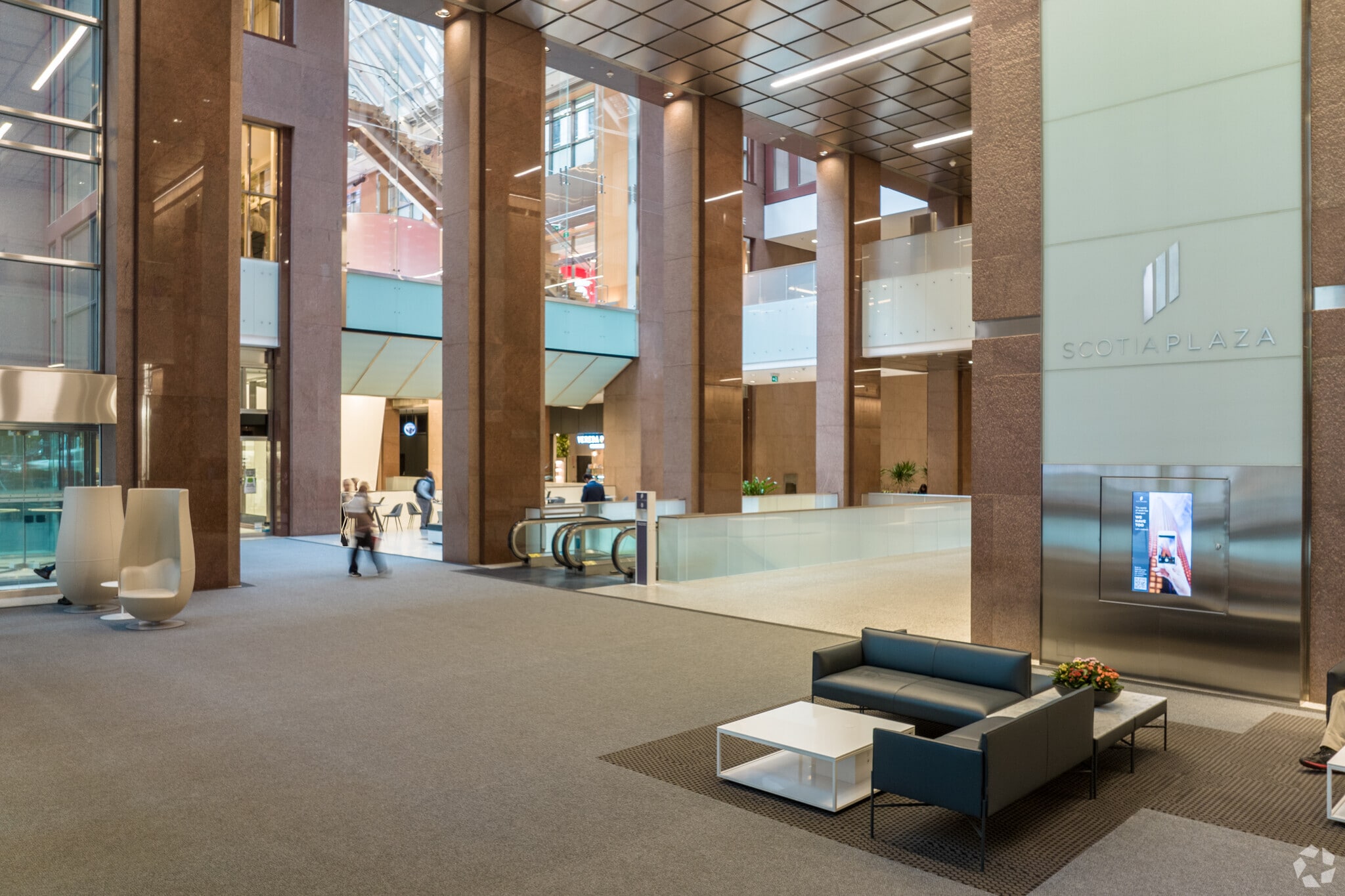 40 King St W, Toronto, ON M5H 3Y2 - Scotia Plaza | LoopNet Canada