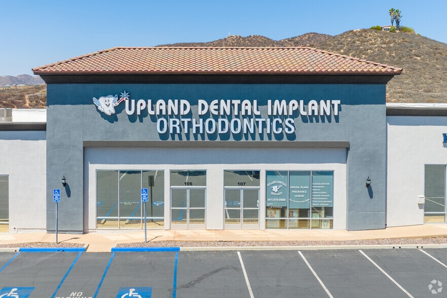 34859 Frederick St, Wildomar, CA à vendre - Photo du bâtiment - Image 2 de 4