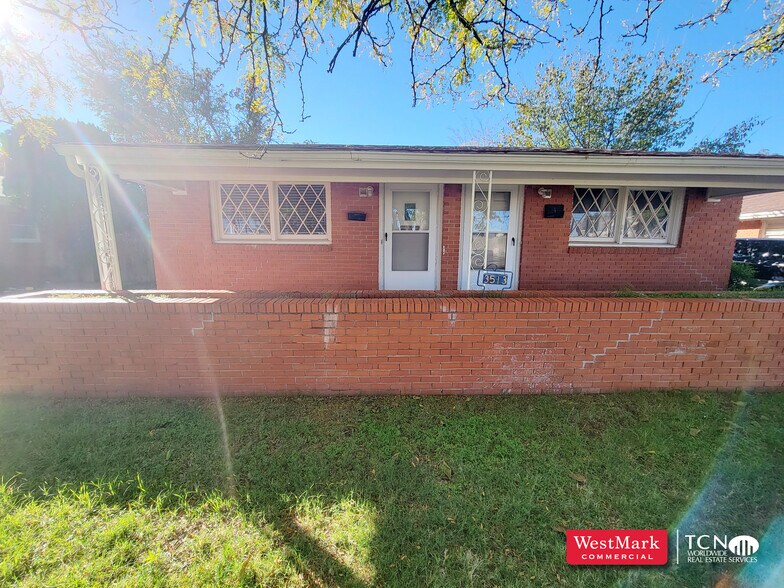 3511-3519 35th Street, Lubbock, TX à vendre - Photo du bâtiment - Image 3 de 21