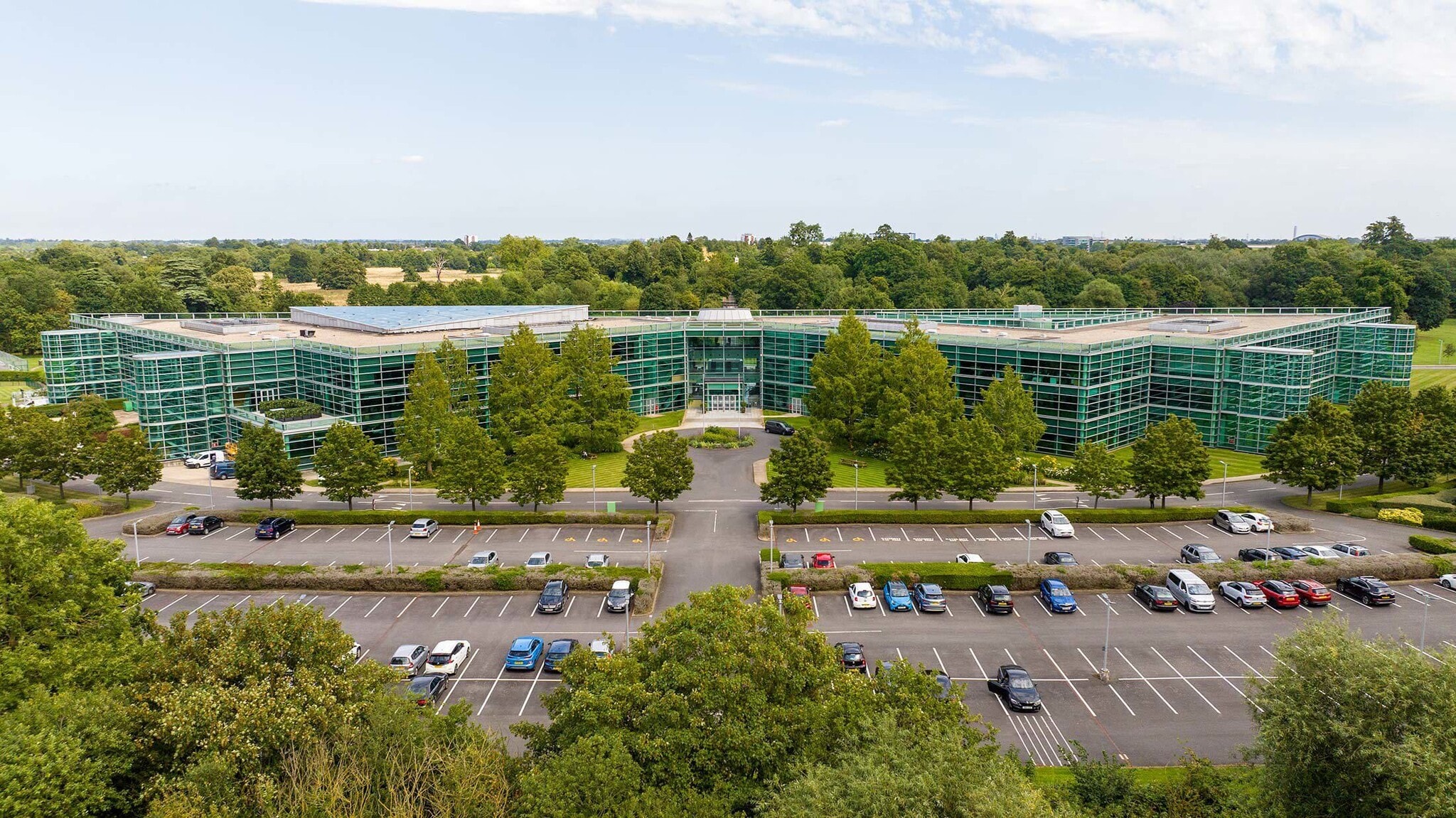 Riding Court Rd, Slough for lease Building Photo- Image 1 of 10
