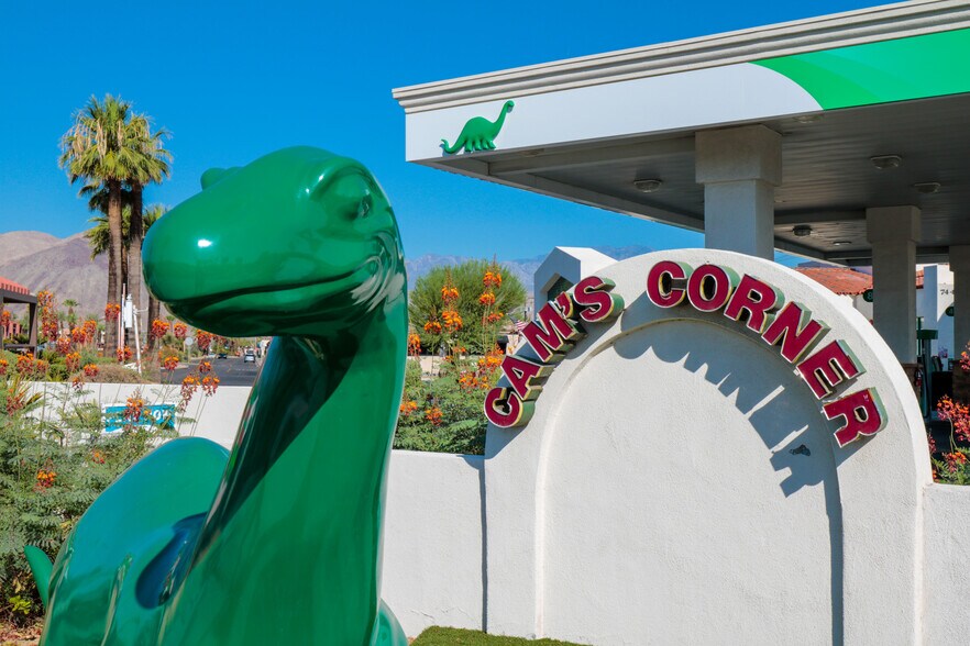 74478 Hwy 111, Palm Desert, CA à vendre - Photo du bâtiment - Image 2 de 11