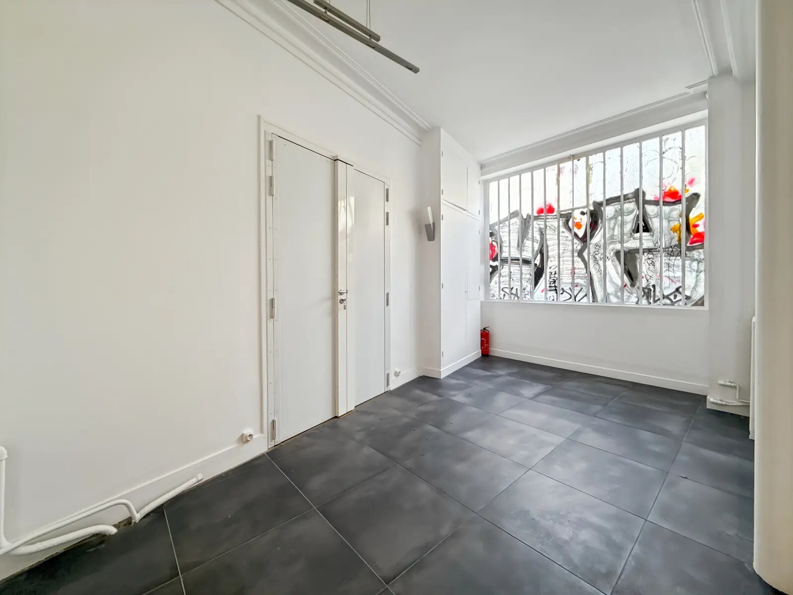 57 Boulevard De La Villette, Paris for lease Interior Photo- Image 1 of 9