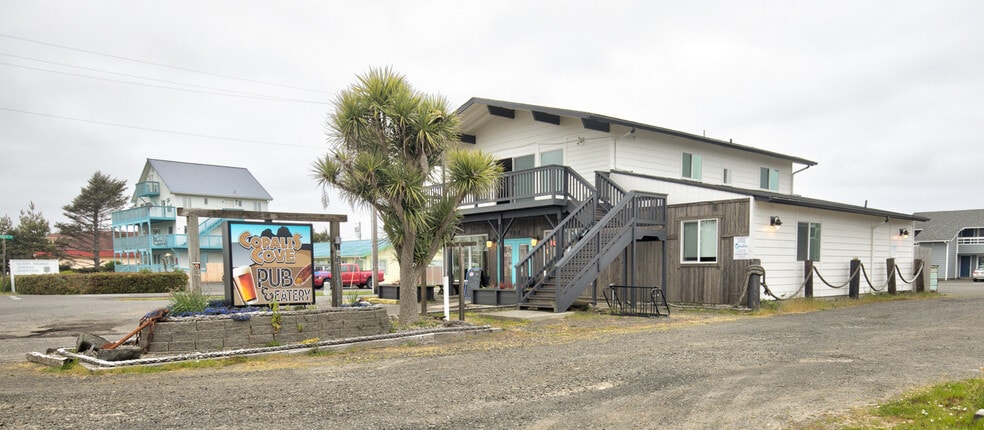 798 Ocean Shores Blvd NW, Ocean Shores, WA for sale - Building Photo - Image 1 of 28