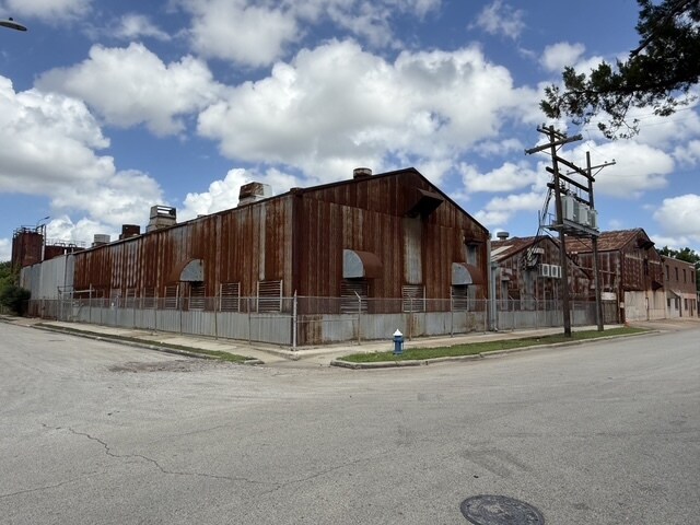 913 Morris st, Houston, TX à vendre - Photo du bâtiment - Image 3 de 7