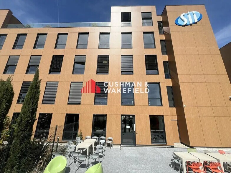 Bureau dans Toulouse à louer - Photo du bâtiment - Image 3 de 13