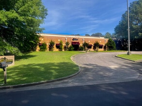 5921 Greenwood Pky SE, Bessemer, AL for sale Interior Photo- Image 1 of 7