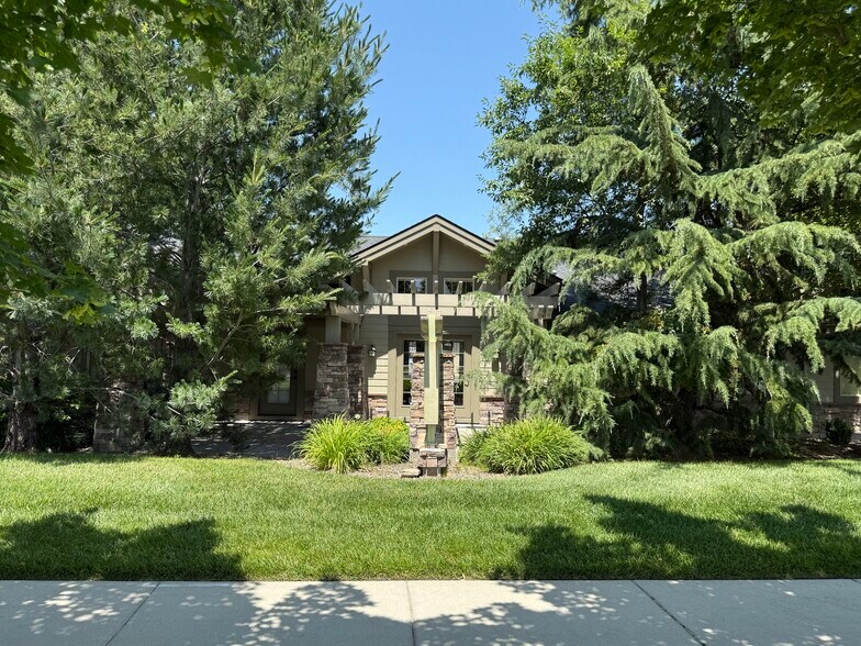 903 E Winding Creek Dr, Eagle, ID à louer - Photo du bâtiment - Image 1 de 20