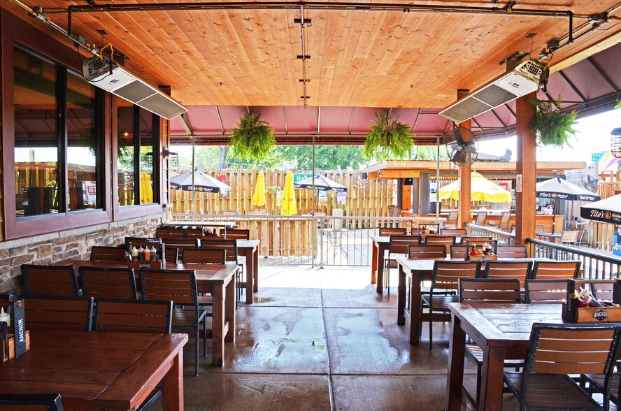 709 & 718 State 59 Rd, Edgerton, WI for sale - Building Photo - Image 2 of 12