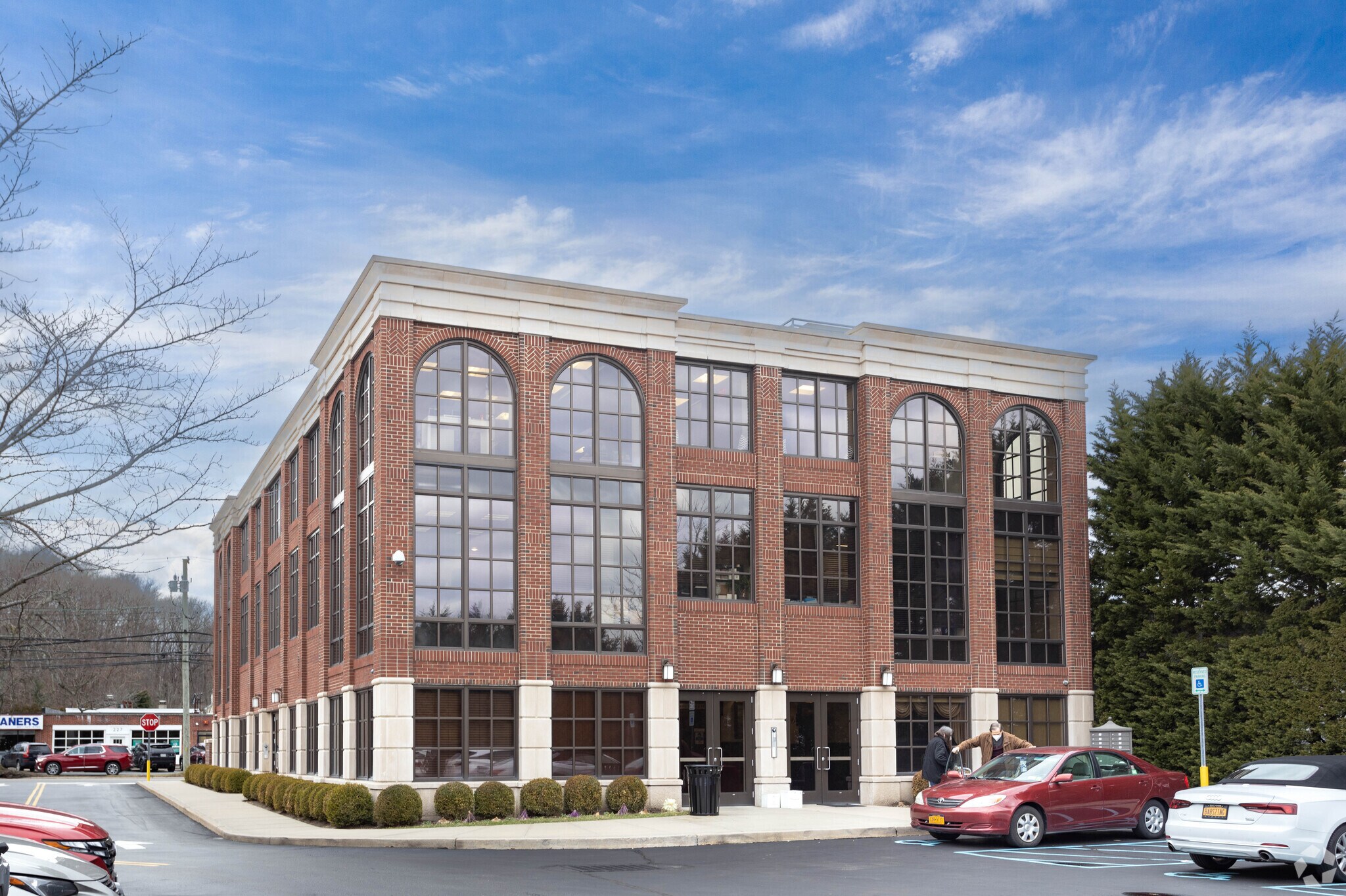 224 Wall St, Huntington, NY for lease Building Photo- Image 1 of 6