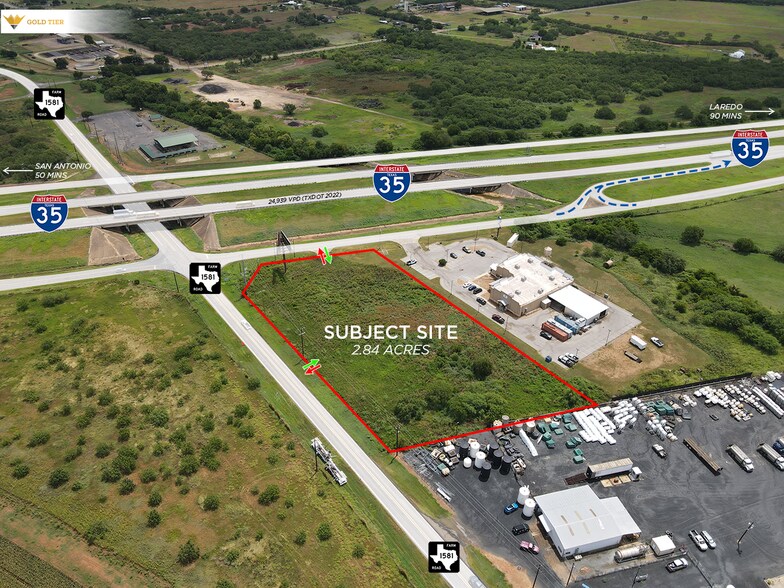 IH-35 & FM 1581, Pearsall, TX à vendre - Photo du bâtiment - Image 3 de 8