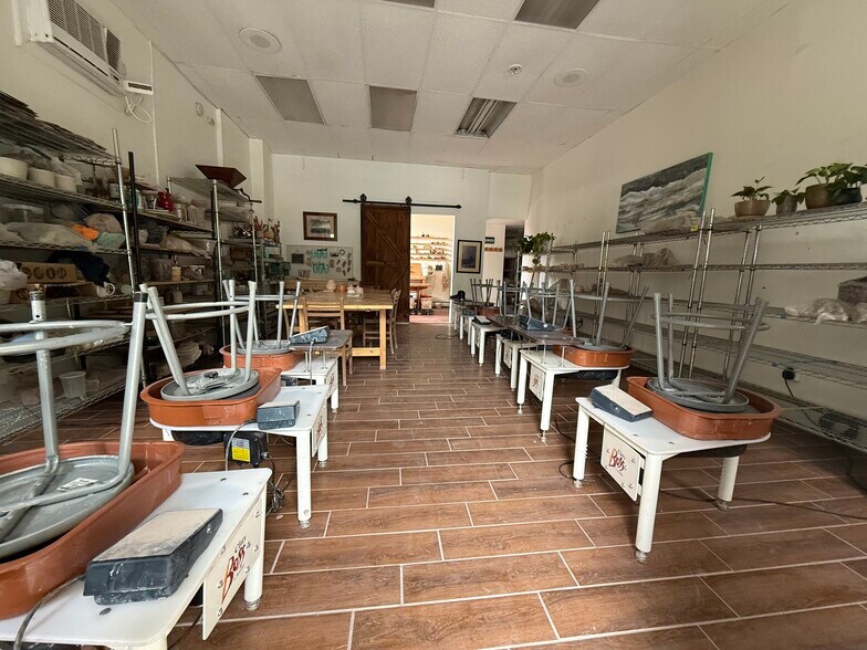 533 Central Ave, Jersey City, NJ à louer - Photo du bâtiment - Image 3 de 13