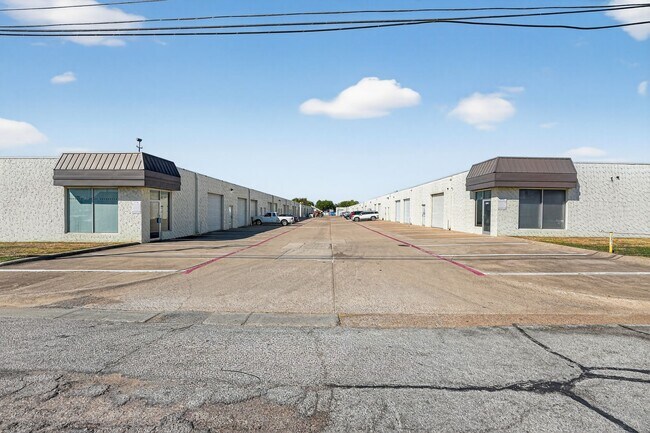 More details for 410-420 Lillard Rd, Arlington, TX - Flex for Lease
