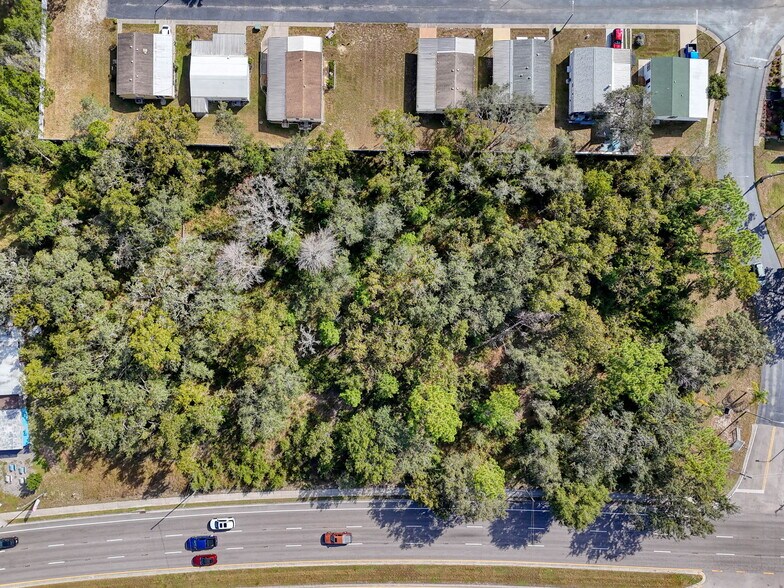 10780 State Road 52 rd, Hudson, FL à vendre - Photo du bâtiment - Image 2 de 32