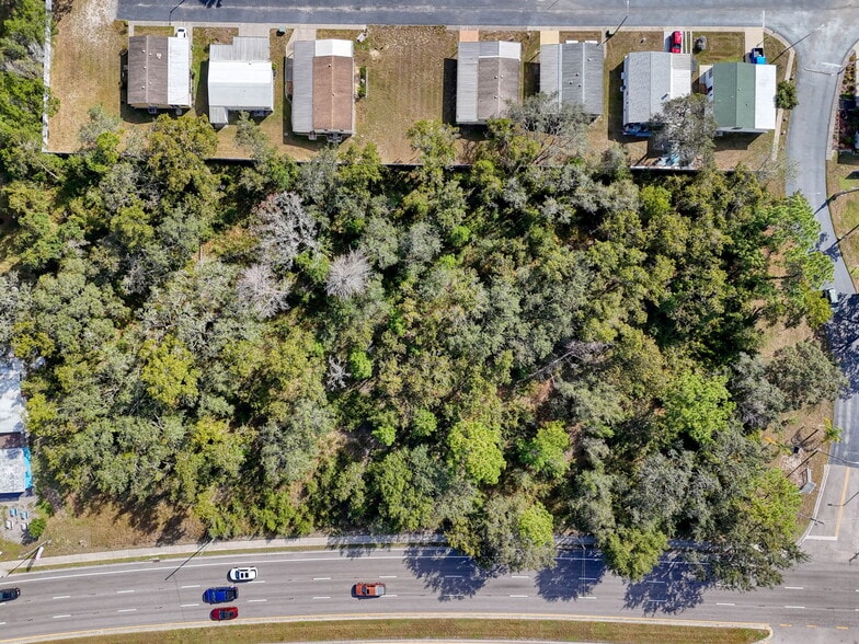 10780 State Road 52 rd, Hudson, FL à vendre - Photo du bâtiment - Image 2 de 32