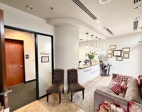 2525 W Carefree Hwy, Phoenix, AZ for lease Interior Photo- Image 2 of 7