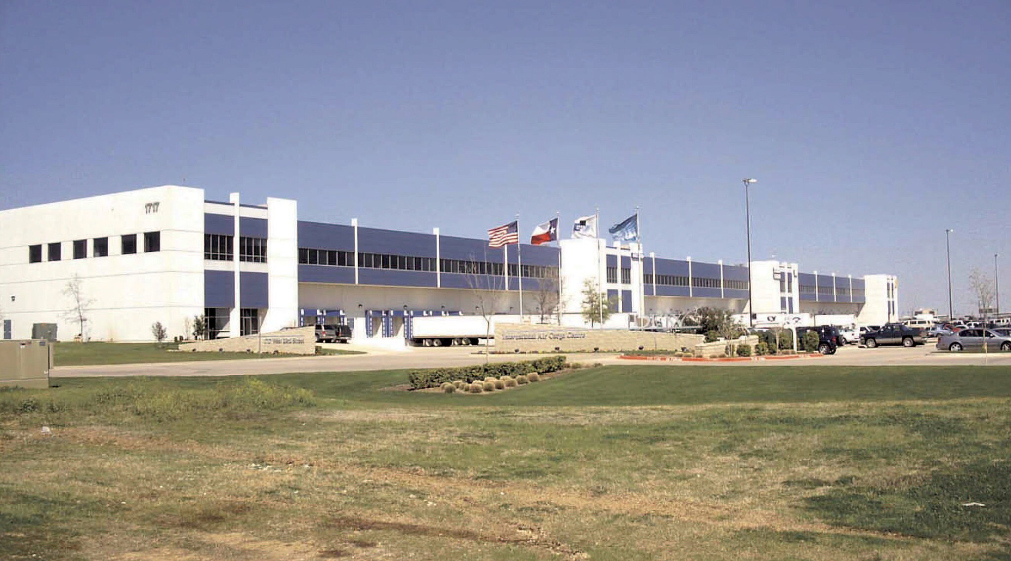 1639 W 23rd St, Dallas, TX à louer Photo principale- Image 1 de 2