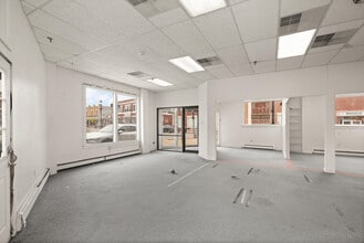 231 Cabot St, Beverly, MA for lease Interior Photo- Image 2 of 12