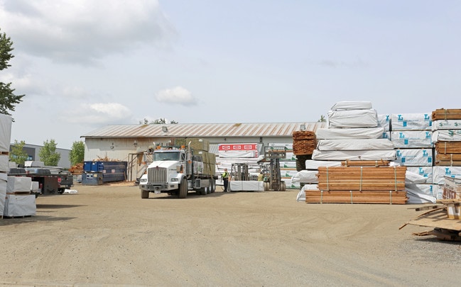 More details for 5265 192nd St, Surrey, BC - Specialty for Sale