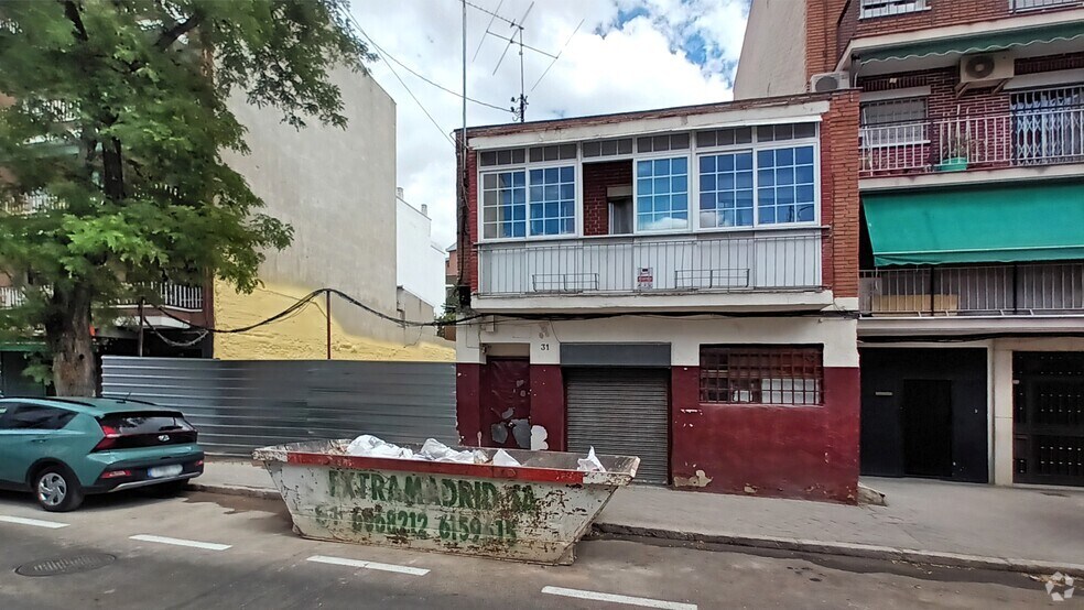Calle de Calero Pita, 29, Madrid, Madrid à vendre - Photo du bâtiment - Image 3 de 6