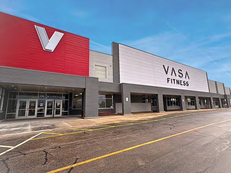 401-445 N Weber Rd, Romeoville, IL for lease - Building Photo - Image 2 of 9