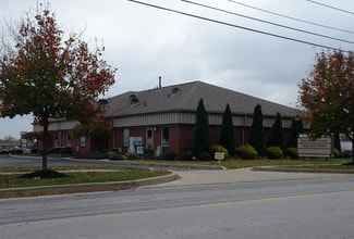 More details for 136 N Ridge St, Monroeville, OH - Office for Lease