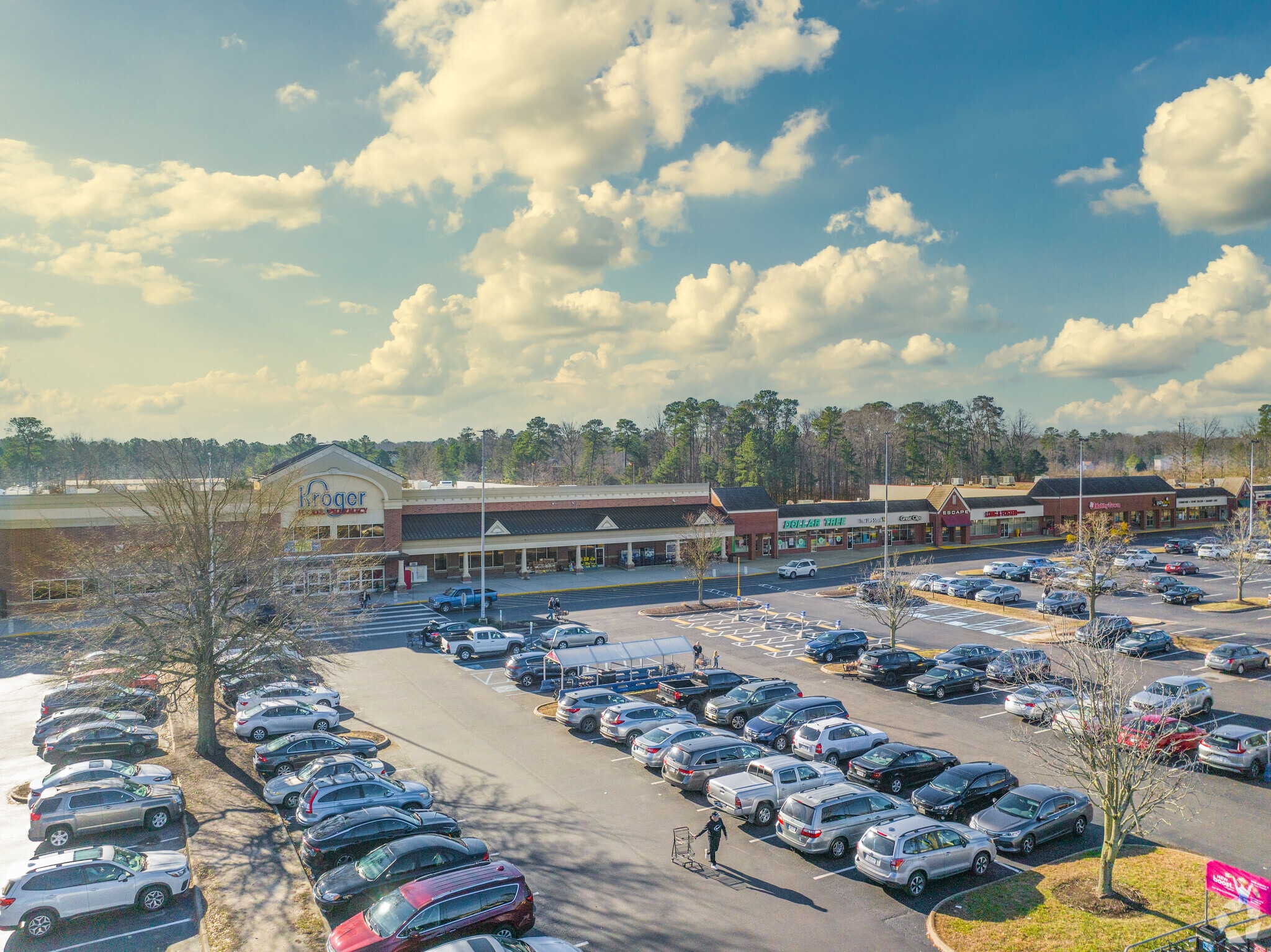 5005 Victory Blvd, Yorktown, VA for lease Primary Photo- Image 1 of 27