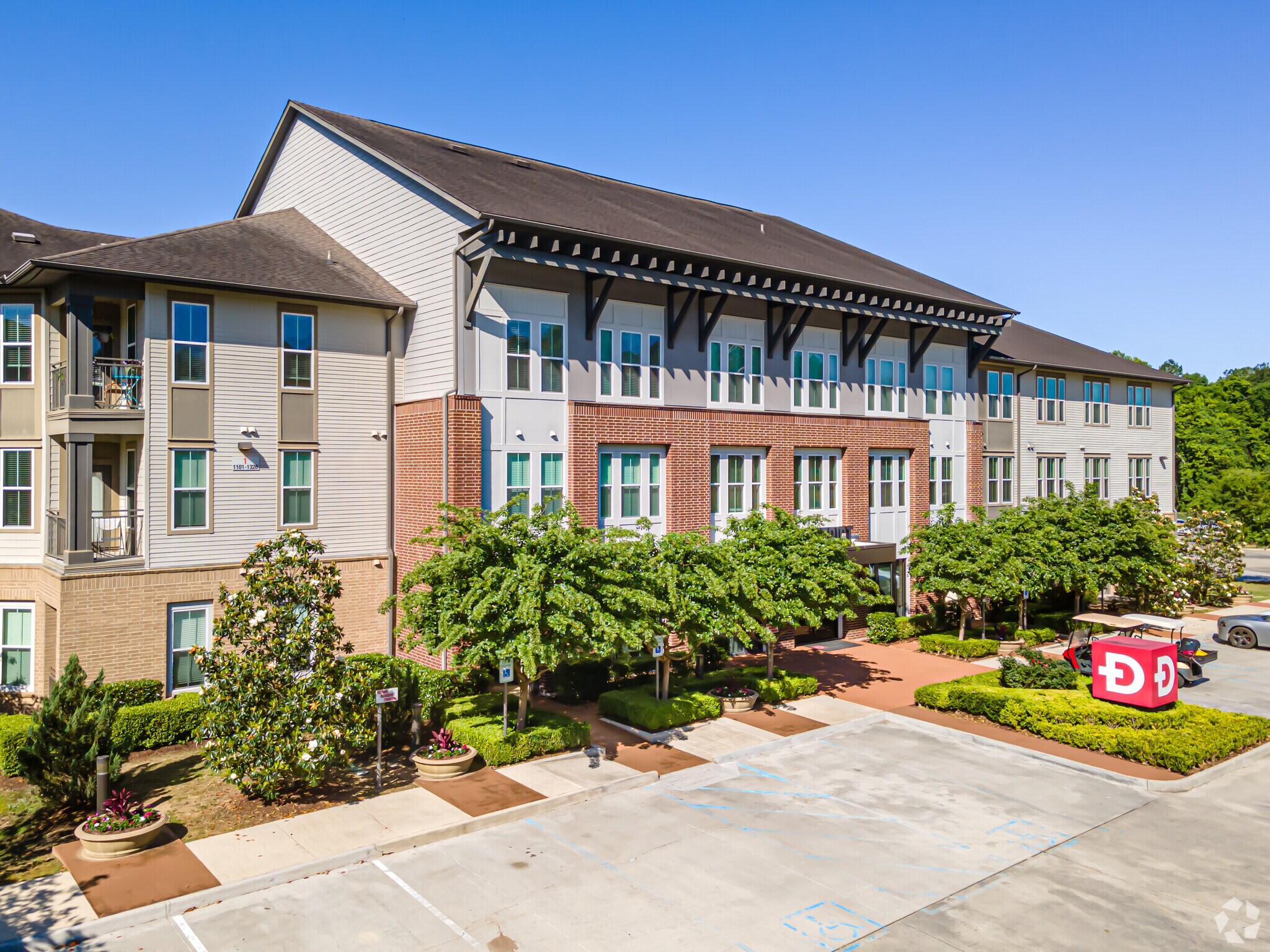 5500 Perkins Rd, Baton Rouge, LA à vendre Photo principale- Image 1 de 1