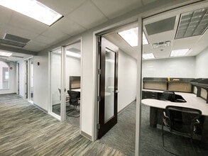 8823 San Jose Blvd, Jacksonville, FL for lease Interior Photo- Image 2 of 6