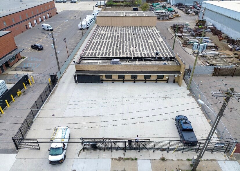 14050 Oakland St, Highland Park, MI à vendre - Photo du bâtiment - Image 2 de 12