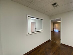 12521 Nacogdoches Rd, San Antonio, TX for lease Interior Photo- Image 2 of 22