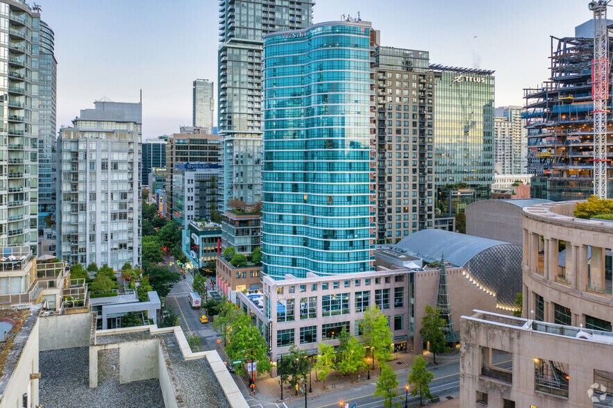433 Robson St, Vancouver, BC for sale - Primary Photo - Image 1 of 1