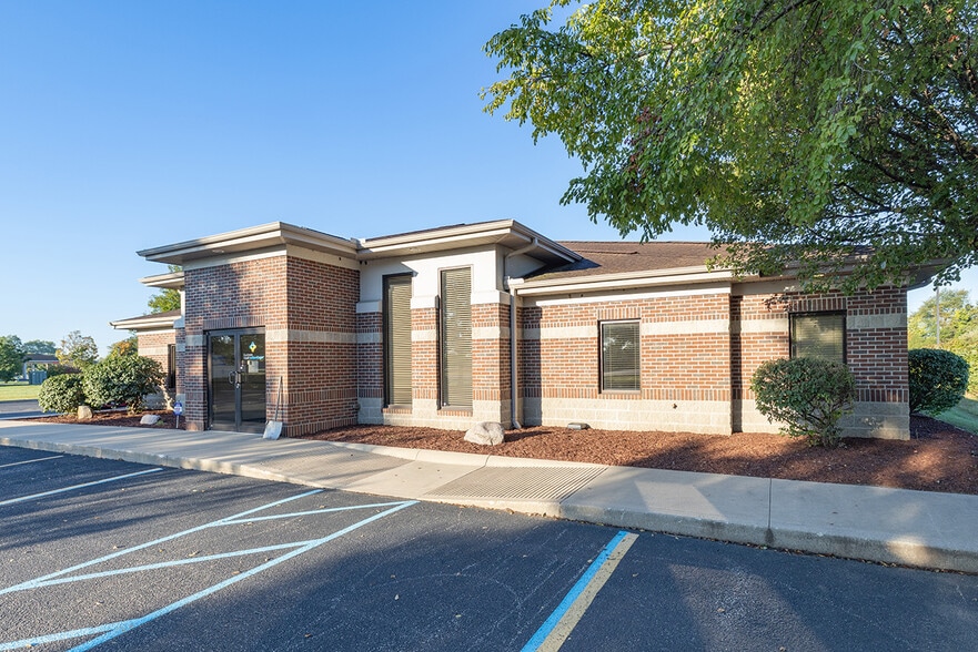 631 County Road 17, Elkhart, IN for lease - Building Photo - Image 3 of 30