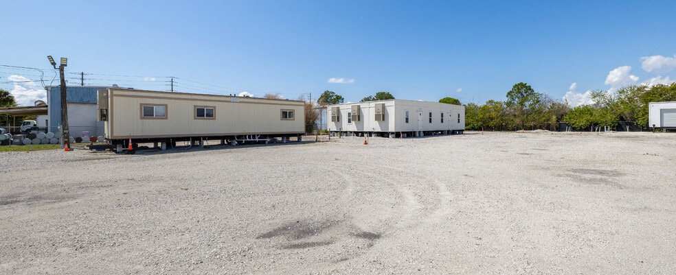 5565 Korbin Ave, Rockledge, FL for sale - Building Photo - Image 3 of 4