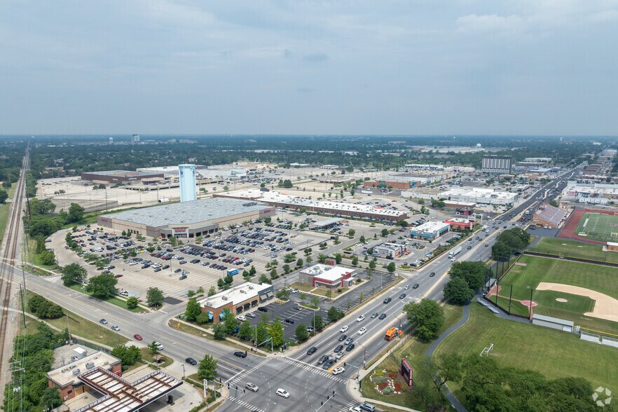 2518 Harlem Ave, North Riverside, IL à louer - Aérien - Image 2 de 5